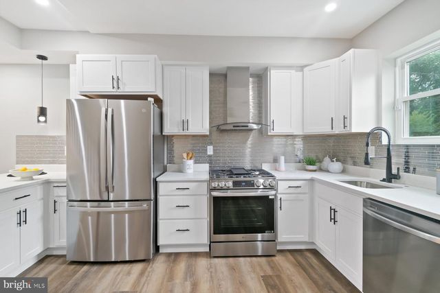 313 STRICKER ST, Baltimore, MD 21223