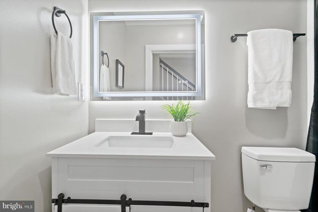 313 STRICKER ST, Baltimore, MD 21223