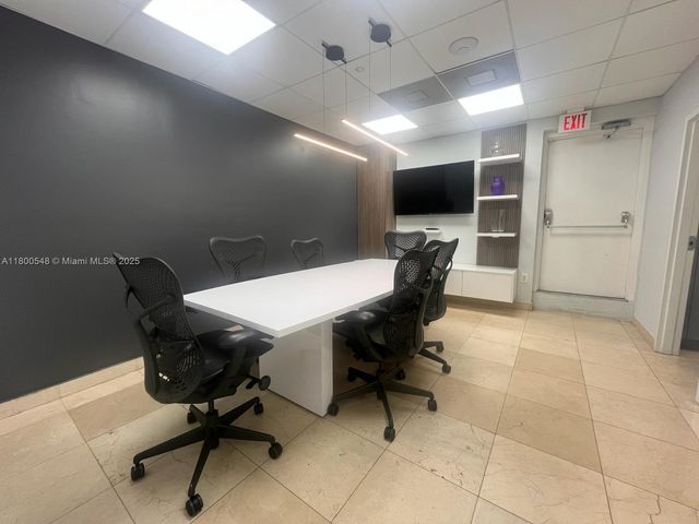 2333 Brickell Ave D1, Miami, FL 33129