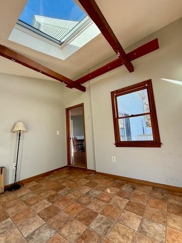 12 Smiths Ln, Kingston, MA 02364