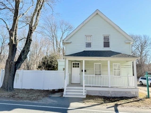 12 Smiths Ln, Kingston, MA 02364