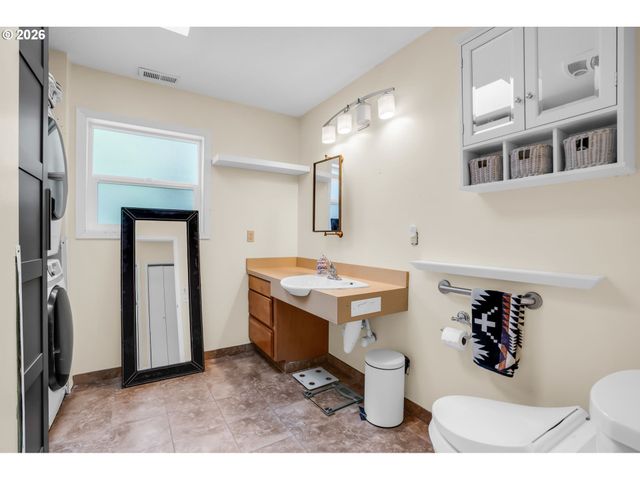 10413 Nw LAIDLAW Rd, Portland, OR 97229