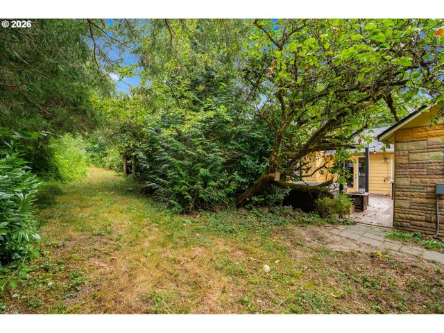 10413 Nw LAIDLAW Rd, Portland, OR 97229