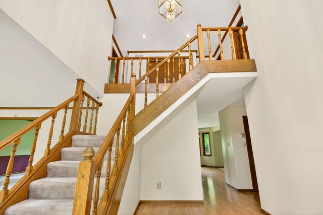 8314 BRECKENRIDGE Way, Columbus, OH 43235