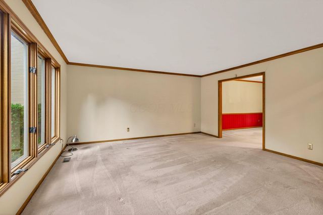8314 BRECKENRIDGE Way, Columbus, OH 43235