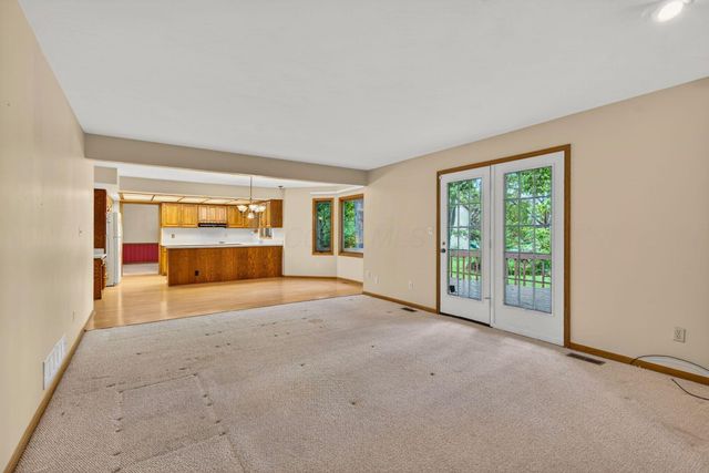 8314 BRECKENRIDGE Way, Columbus, OH 43235