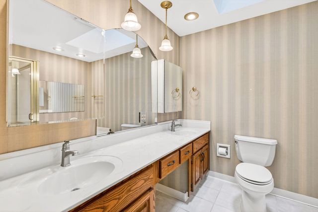 8314 BRECKENRIDGE Way, Columbus, OH 43235