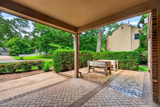8314 BRECKENRIDGE Way, Columbus, OH 43235