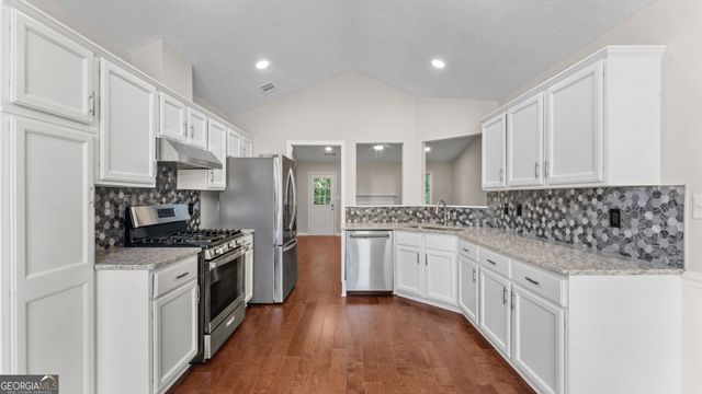 1100 Avalon Drive, Lawrenceville, GA 30044