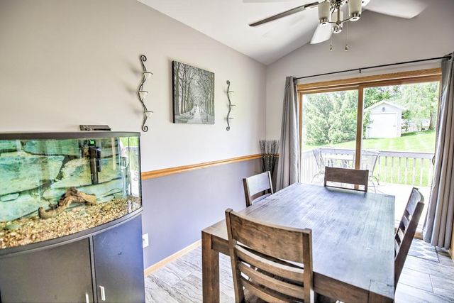 103 Victoria Lane, Barneveld, WI 53507