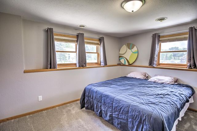 103 Victoria Lane, Barneveld, WI 53507