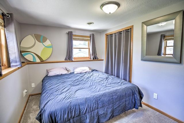 103 Victoria Lane, Barneveld, WI 53507