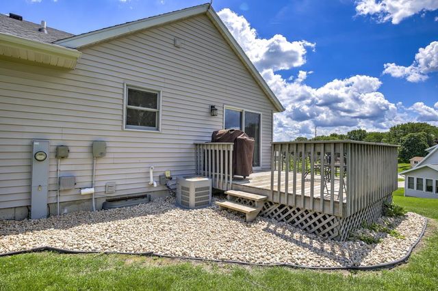 103 Victoria Lane, Barneveld, WI 53507