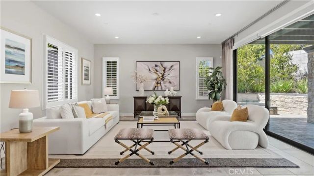 117 Interstellar, Irvine, CA 92618