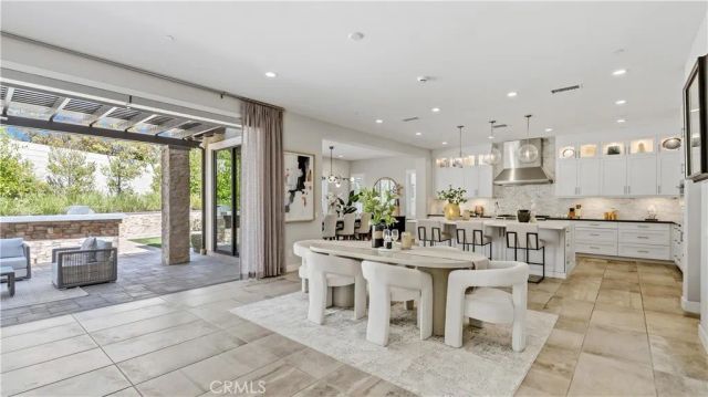 117 Interstellar, Irvine, CA 92618