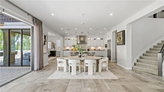 117 Interstellar, Irvine, CA 92618