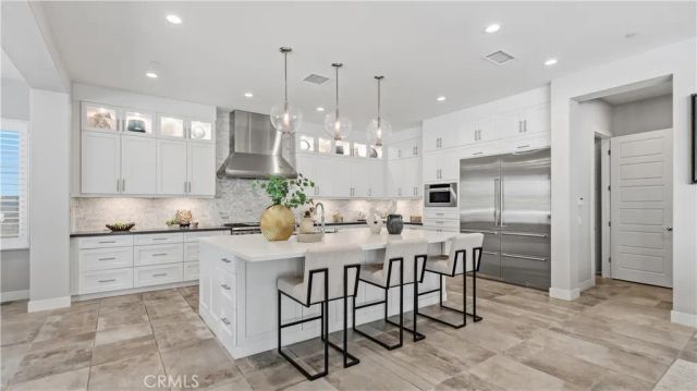 117 Interstellar, Irvine, CA 92618