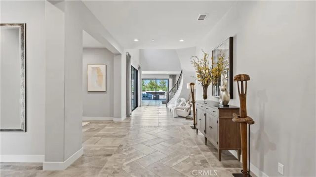 117 Interstellar, Irvine, CA 92618