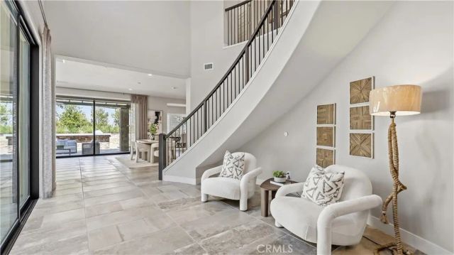 117 Interstellar, Irvine, CA 92618
