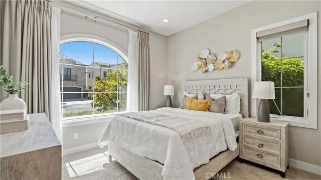 117 Interstellar, Irvine, CA 92618