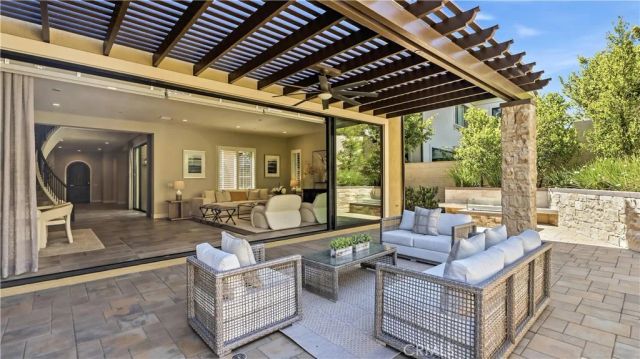 117 Interstellar, Irvine, CA 92618
