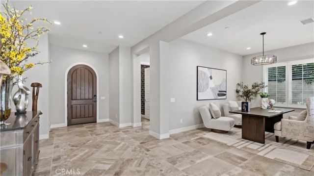 117 Interstellar, Irvine, CA 92618