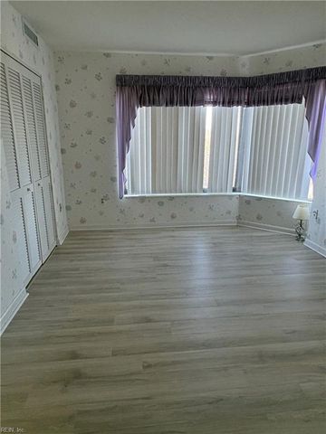 7501 River Rd Apt 5G, Newport News, VA 23607