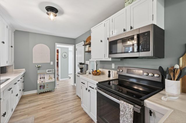 1744 Phalen Place, Maplewood, MN 55109