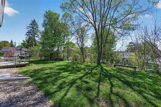 1744 Phalen Place, Maplewood, MN 55109