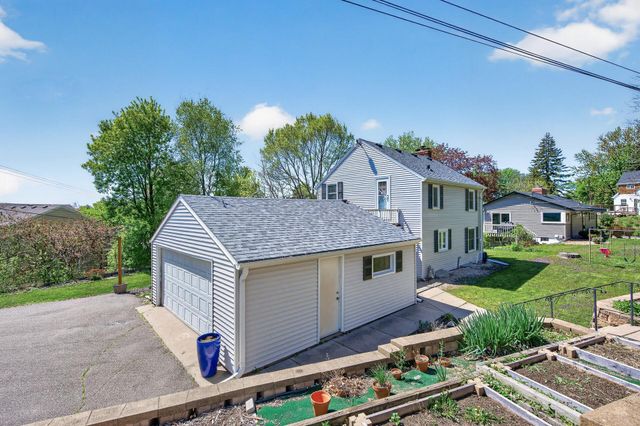 1744 Phalen Place, Maplewood, MN 55109