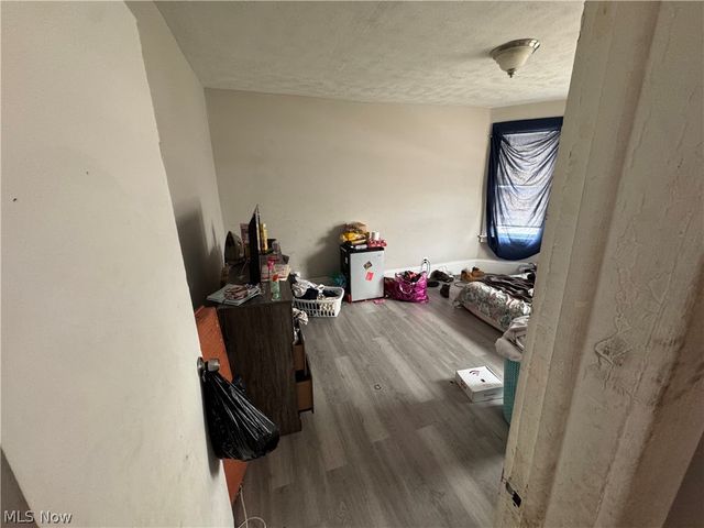 10605 Kimberley Avenue, Cleveland, OH 44108