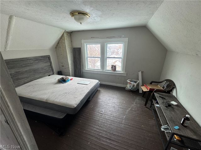 10605 Kimberley Avenue, Cleveland, OH 44108