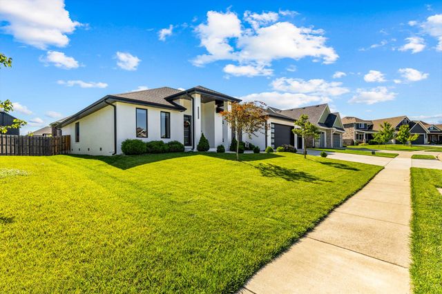 518 N Dublin Drive, Nixa, MO 65714