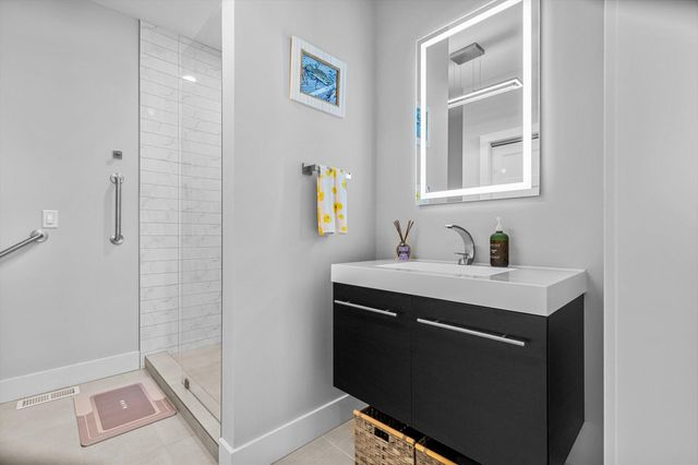 518 N Dublin Drive, Nixa, MO 65714