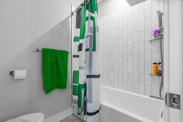 518 N Dublin Drive, Nixa, MO 65714