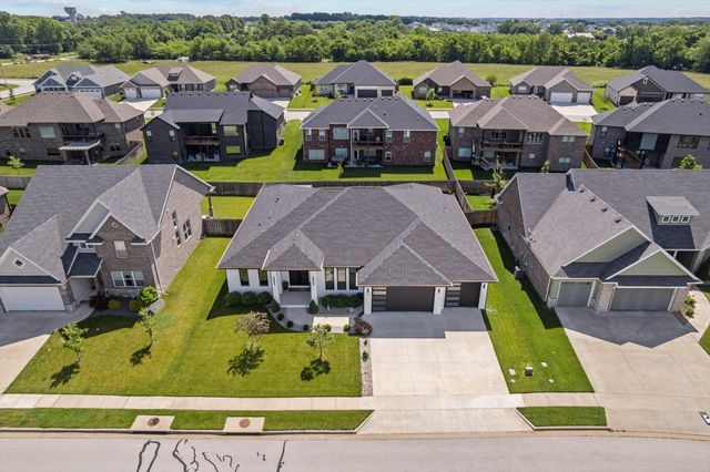 518 N Dublin Drive, Nixa, MO 65714