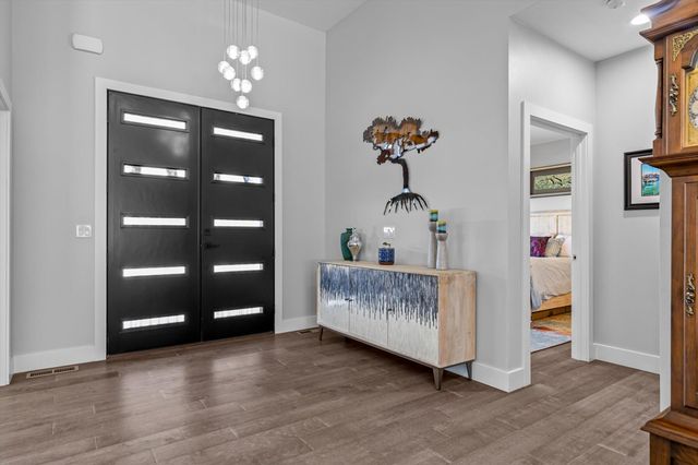 518 N Dublin Drive, Nixa, MO 65714