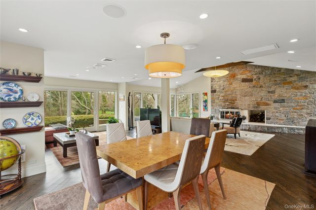 230 Richards Lane, Hewlett Harbor, NY 11557