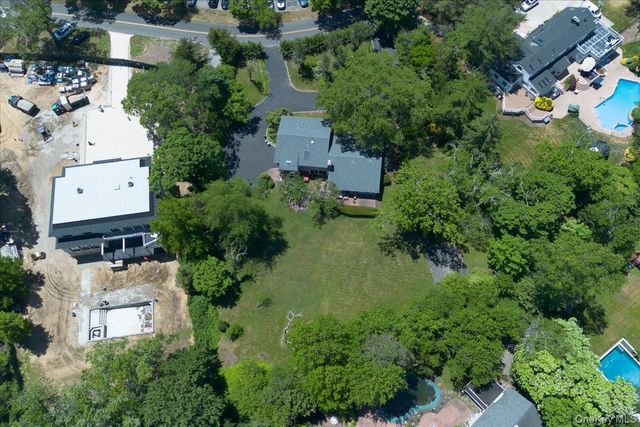 230 Richards Lane, Hewlett Harbor, NY 11557