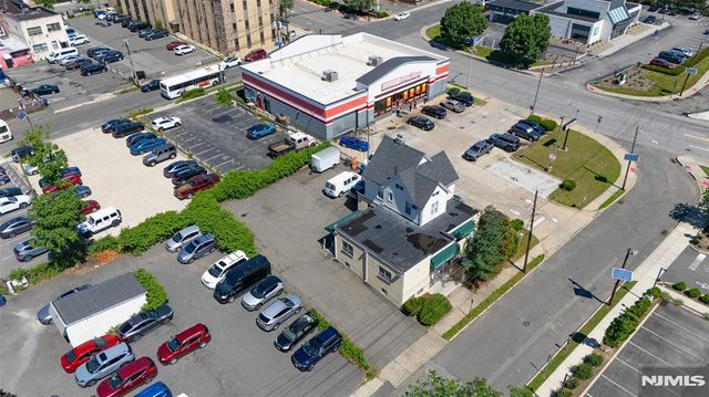 87 Old River Street, Hackensack, NJ 07601