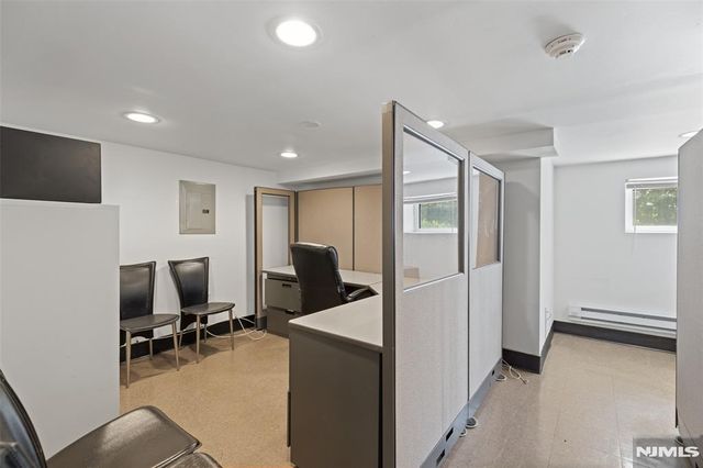 87 Old River Street, Hackensack, NJ 07601