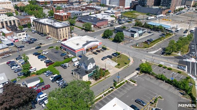 87 Old River Street, Hackensack, NJ 07601