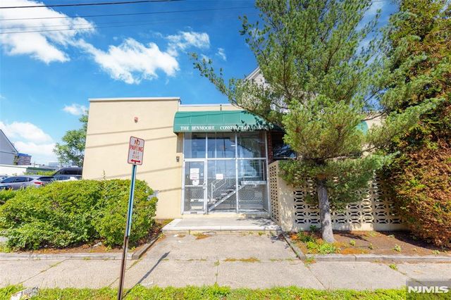 87 Old River Street, Hackensack, NJ 07601