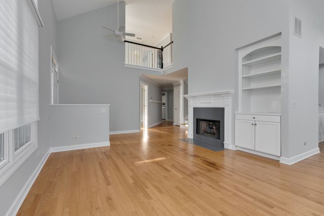 3701 King Charles Lane, St. Charles, IL 60174