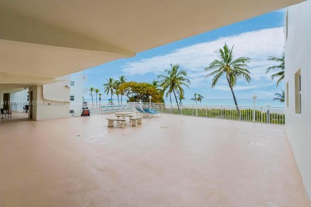 901 S Surf Rd 408, Hollywood, FL 33019