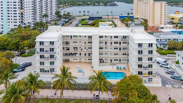 901 S Surf Rd 408, Hollywood, FL 33019