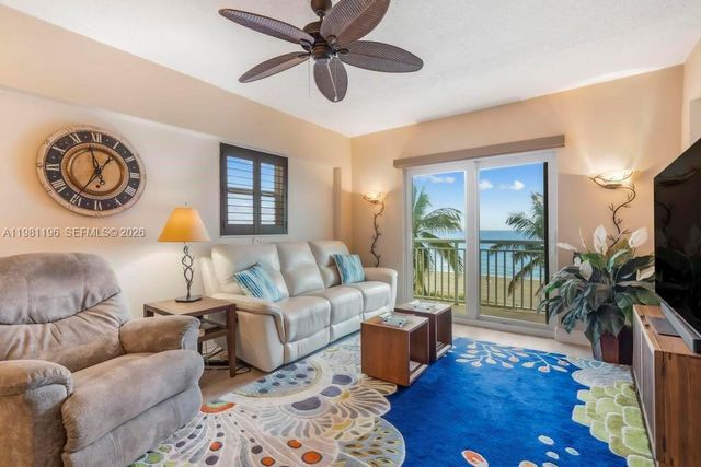 901 S Surf Rd 408, Hollywood, FL 33019