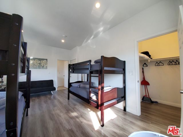 1978 Bonsallo Avenue, Los Angeles, CA 90007