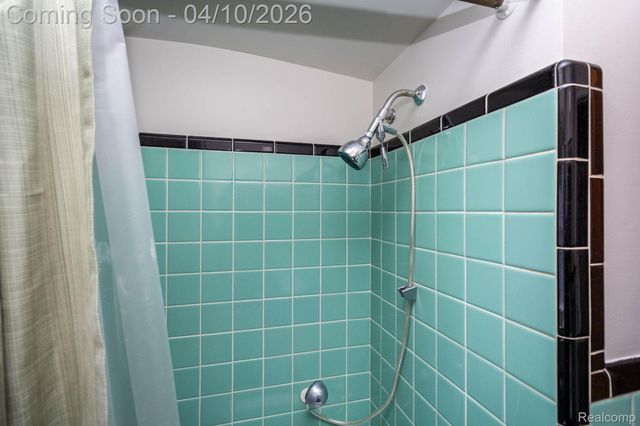 4205 17th Street, Wyandotte, MI 48192