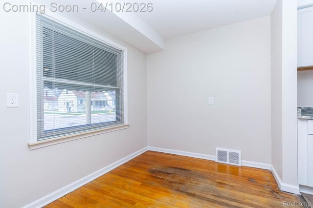 4205 17th Street, Wyandotte, MI 48192